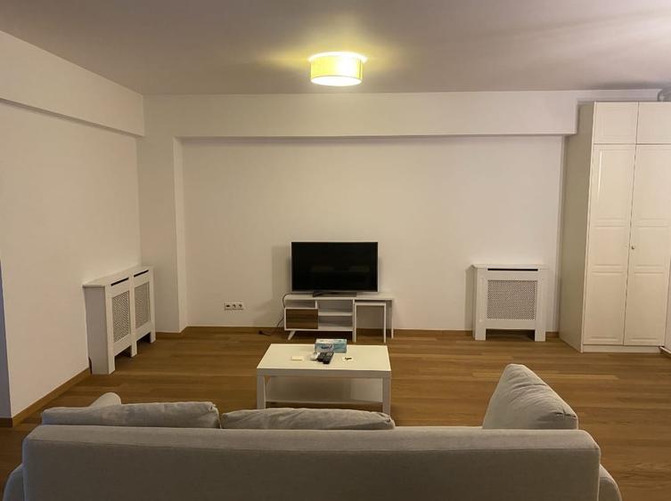 Apartament cu 2 camere decomandat, mobilat în Pipera — fotografia 1