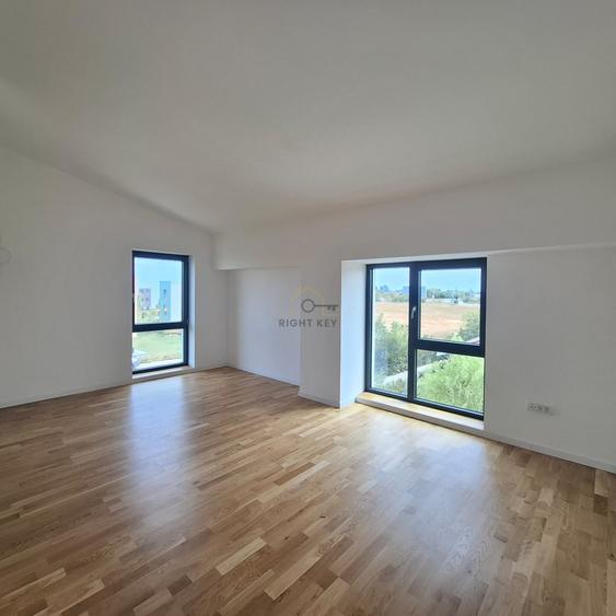 Duplex cu 5 camere cu Canalizare în Otopeni