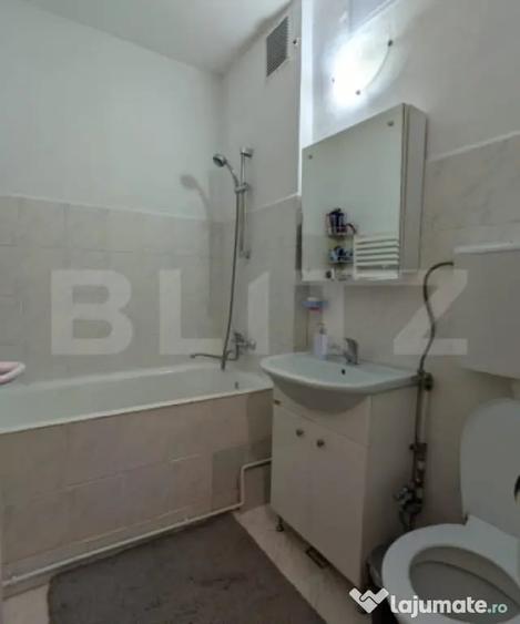 Apartament cu 2 camere semidecomandat în Aleea Trandafirilor
