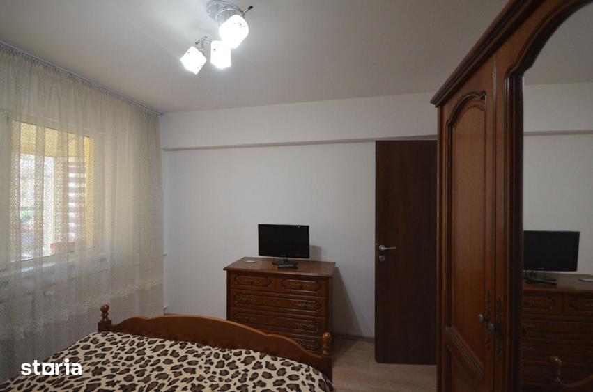 Apartament cu 3 camere decomandat în Pantelimon