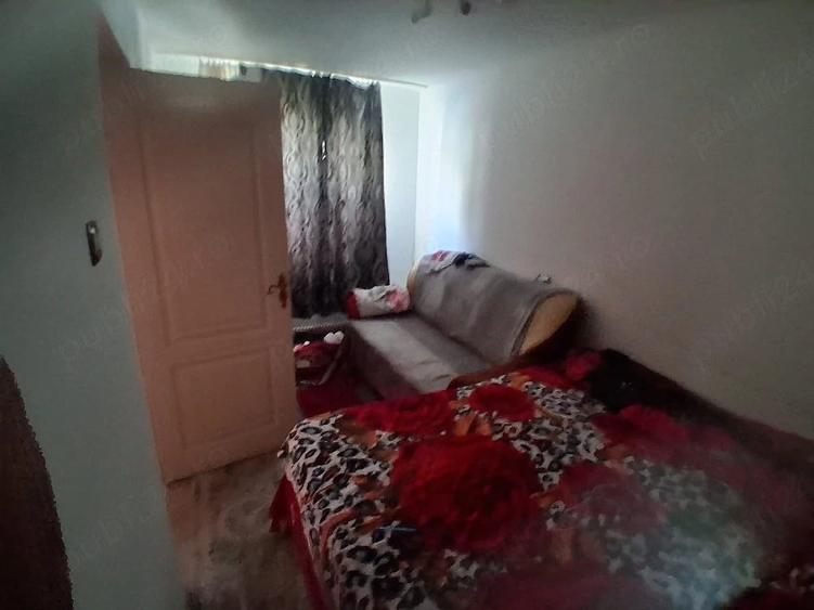 inchiriez apartament cu 3 camere - 4