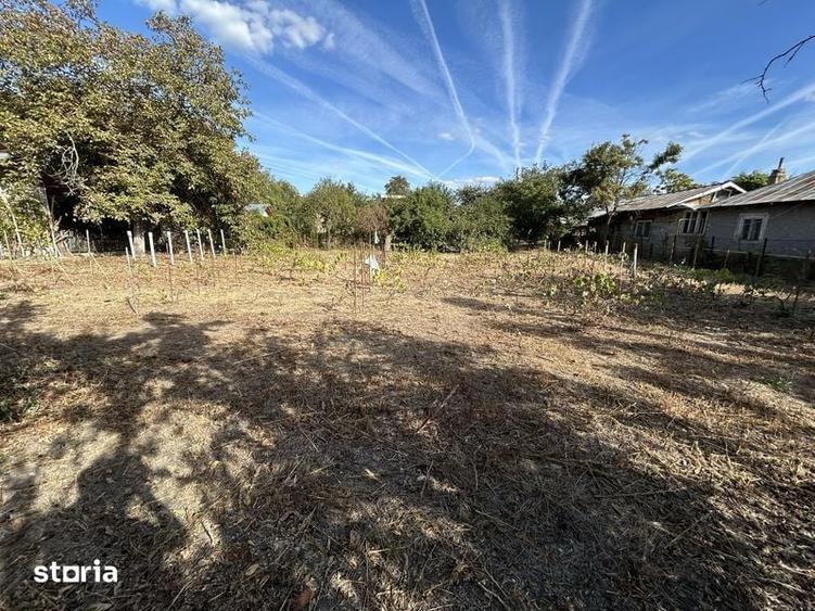 Casă cu 3 camere cu Teren 100 Mp în Roata de Jos