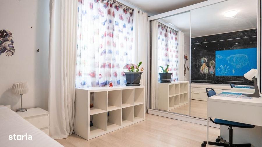 Apartament cu 3 camere decomandat în Dobroești