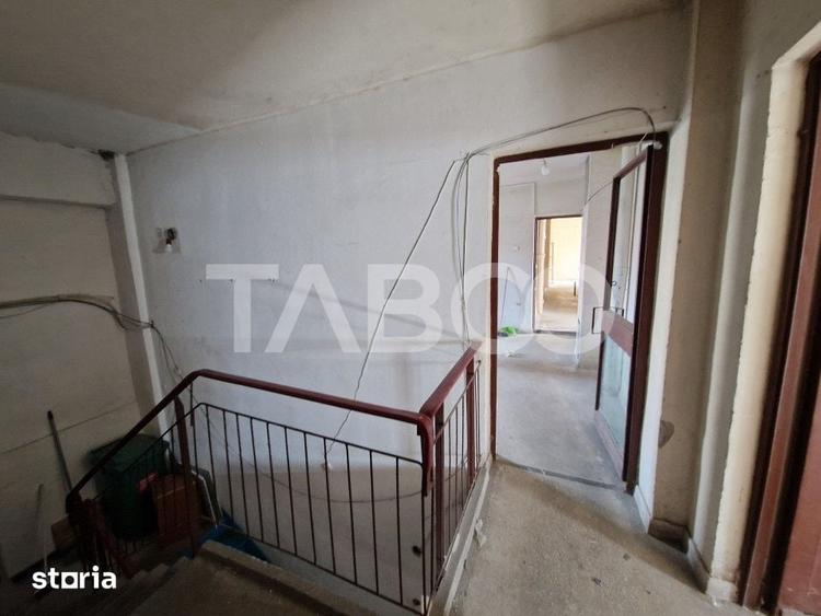 Spatiu comercial sau birouri in Turnisor la parter cu vad stradal - 6