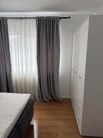 Apartament cu 2 camere nedecomandat în Chinteni