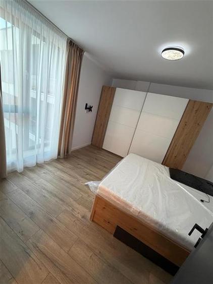 Apartament cu 3 camere circular, mobilat în Mărăști