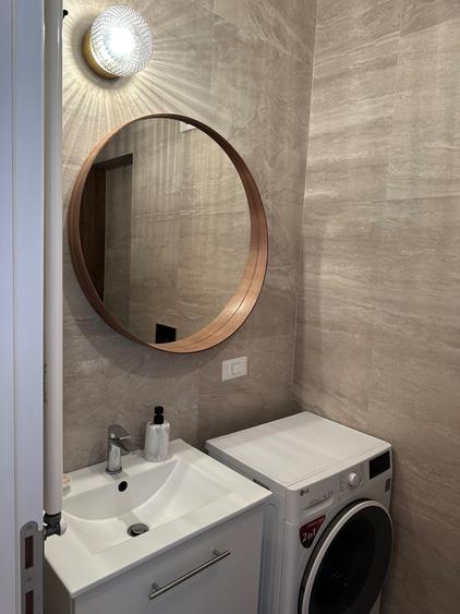 Apartament cu 2 camere decomandat în Exterior Vest