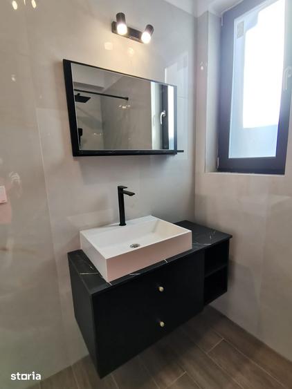 Casă cu 5 camere cu Teren 600 Mp în Moara Vlăsiei
