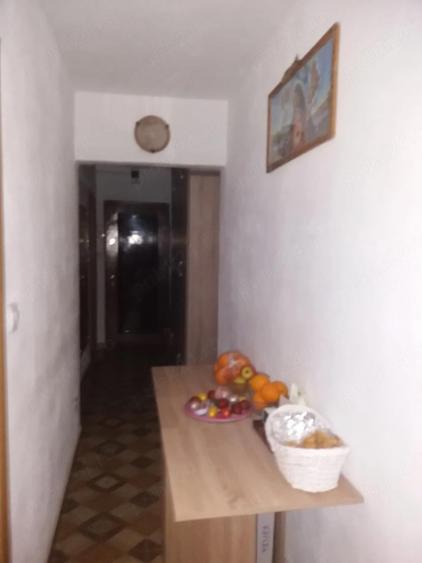 Vand apartament decomandat cu 2 camere - 3