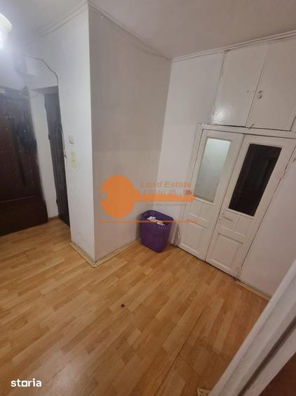 Apartament cu 3 camere decomandat în Crângași