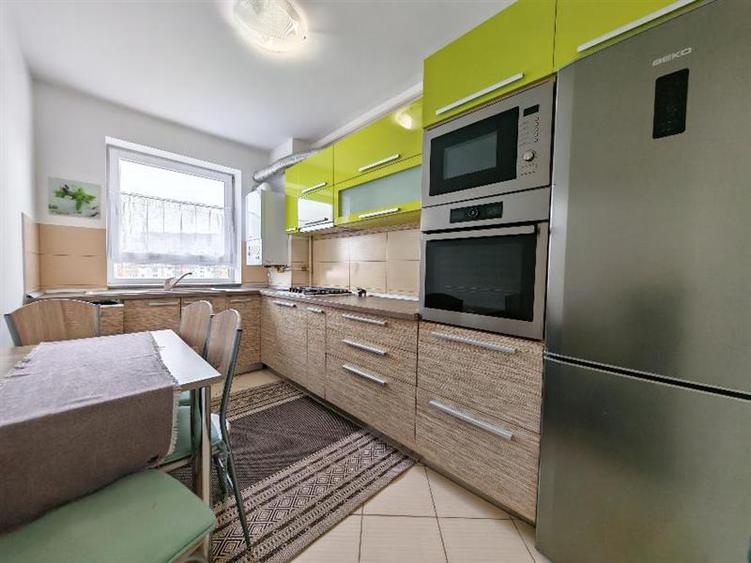 Apartament cu 2 camere decomandat, mobilat în Avantgarden
