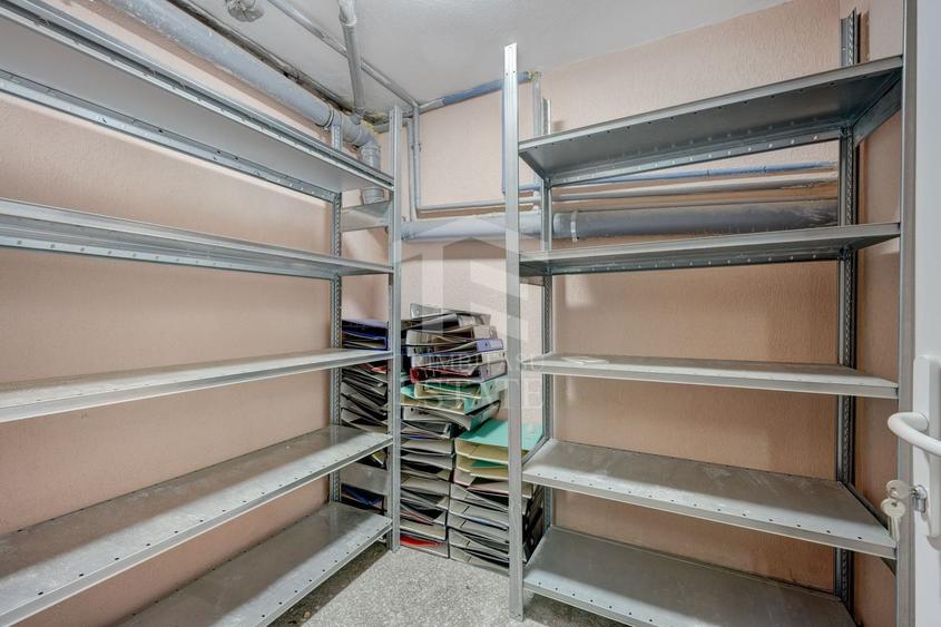 Casă individuală cu 7 camere cu Canalizare în Dorobanți