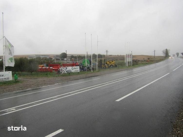 Teren de 12800 mp, în Central