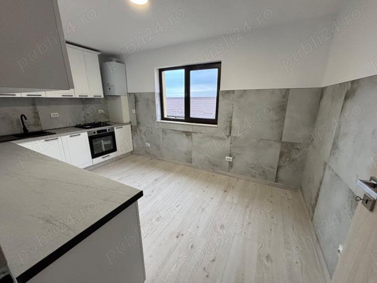 Casă cu 4 camere cu Teren 210 Mp în Cetate