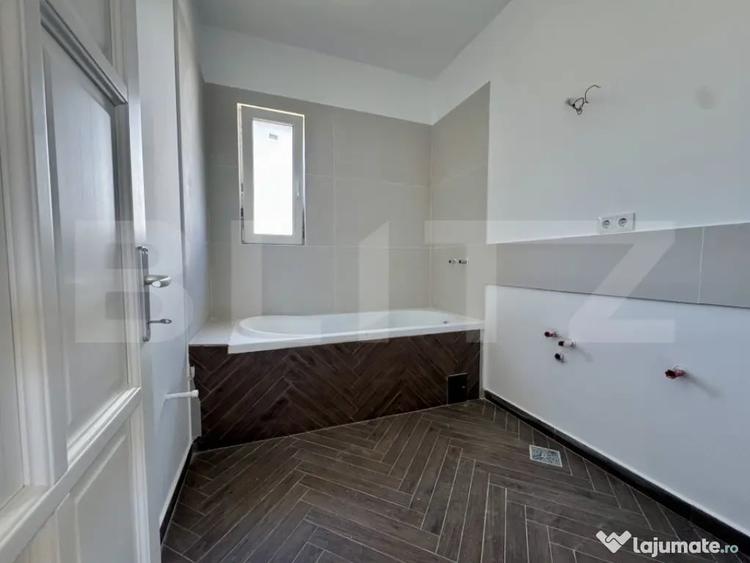 Casă cu 4 camere cu Teren 500 Mp în Corunca
