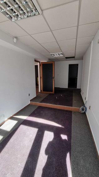 Spațiu comercial, de 115 mp, în Central