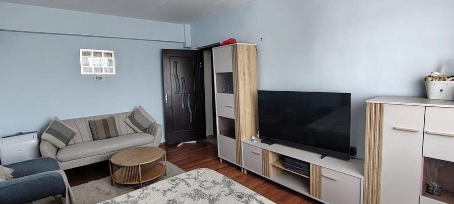 Apartament cu 2 camere decomandat în Doicești