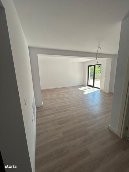 Apartament cu 3 camere decomandat în Găgeni