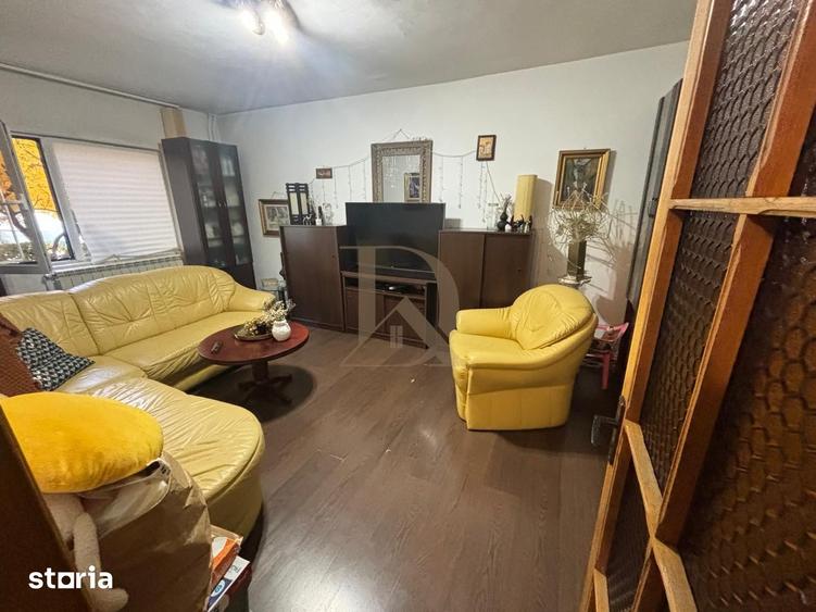 Apartament cu 4 camere decomandat, mobilat în Tătărași