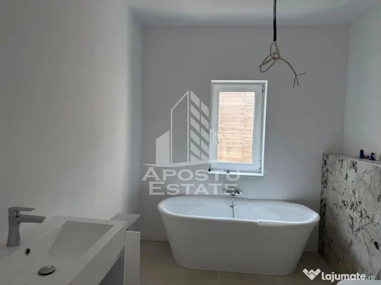 Casă cu 4 camere cu Teren 320 Mp în Ghiroda