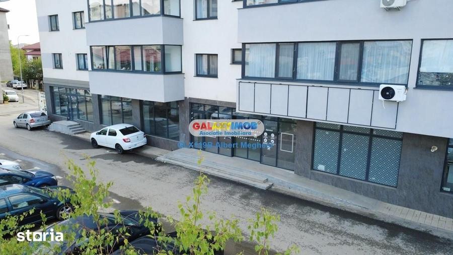Spațiu comercial, de 377 mp, în Central