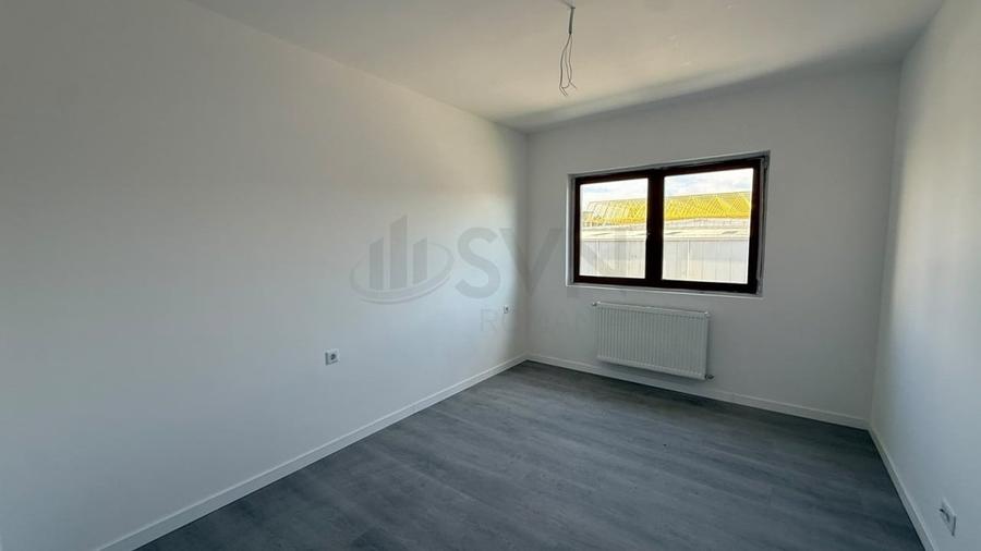 Apartament cu 2 camere decomandat în Berceni