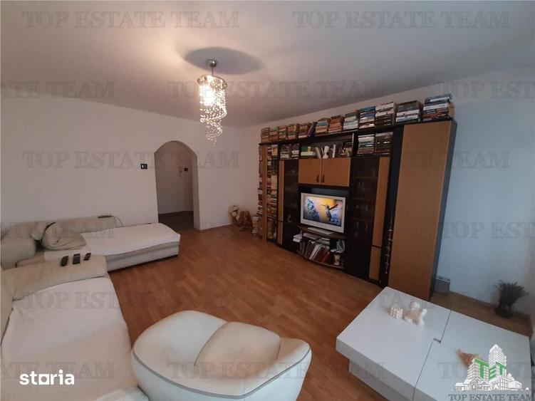 Apartament cu 3 camere decomandat, mobilat în Muncii