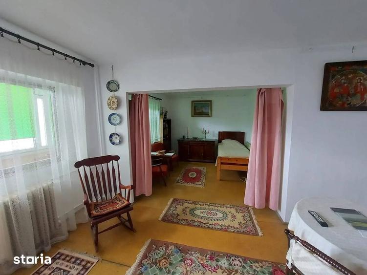 Apartament cu 3 camere, mobilat în Grivița