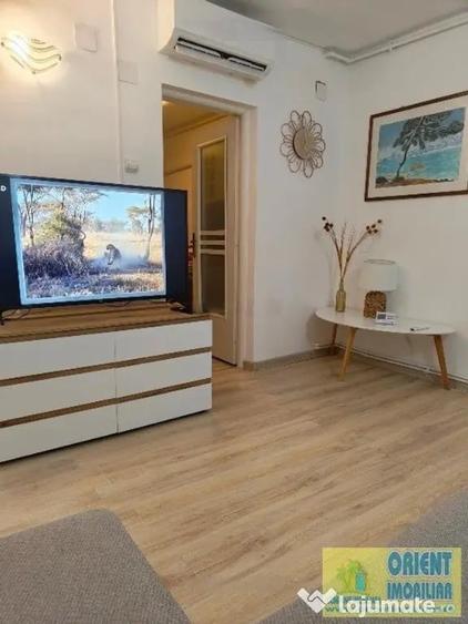 Faleza Nord, de inchiriat 3 camere, mobilat, gaze - 1