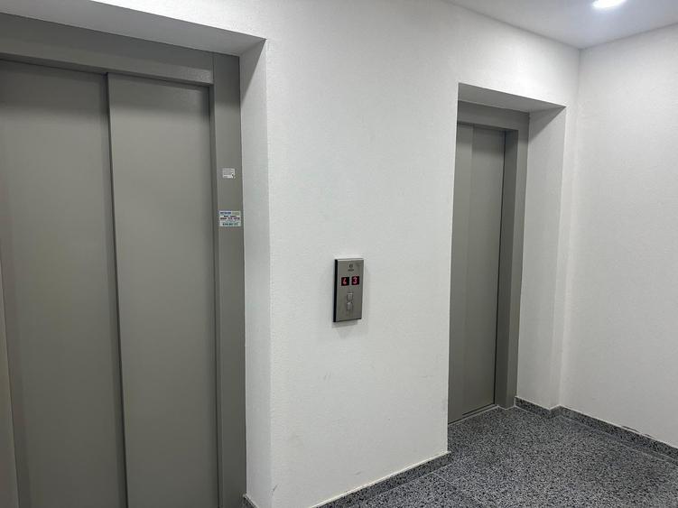 2 camere | 53mp | Bucatarie mobilata | 81 Residence | Piscina | Metrou Berceni 5 - 9