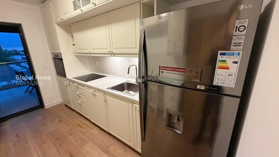 Apartament cu 3 camere decomandat, mobilat în Pajura