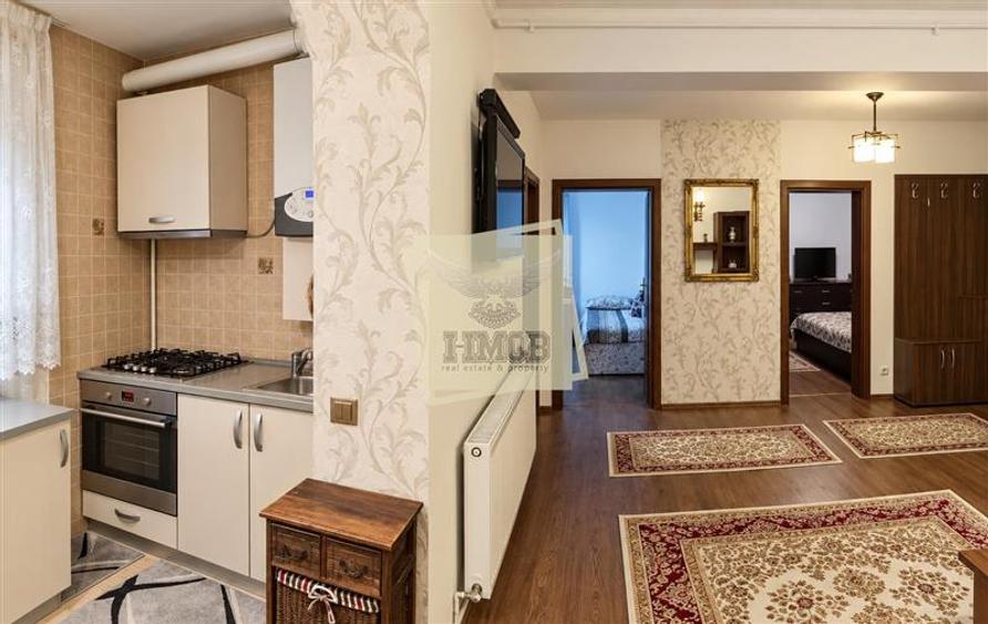 Apartament cu 3 camere semidecomandat, mobilat în Turnișor