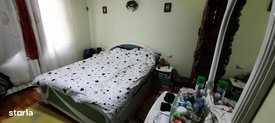 Casă cu 4 camere în Cătămărești