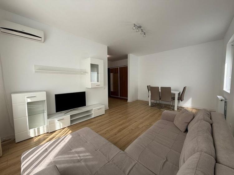 Apartament cu 2 camere decomandat în Regie