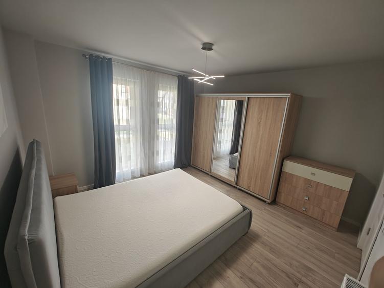 Apartament cu 2 camere semidecomandat în Florești