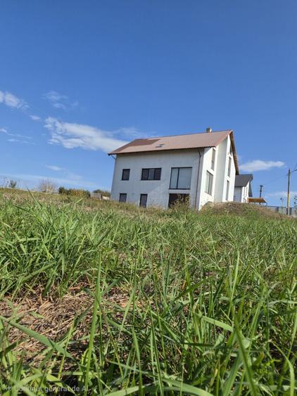 Casă cu 4 camere în Bosanci