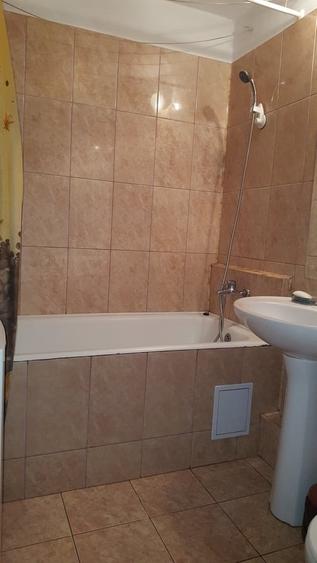 Apartament cu 2 camere decomandat în Brâncoveanu