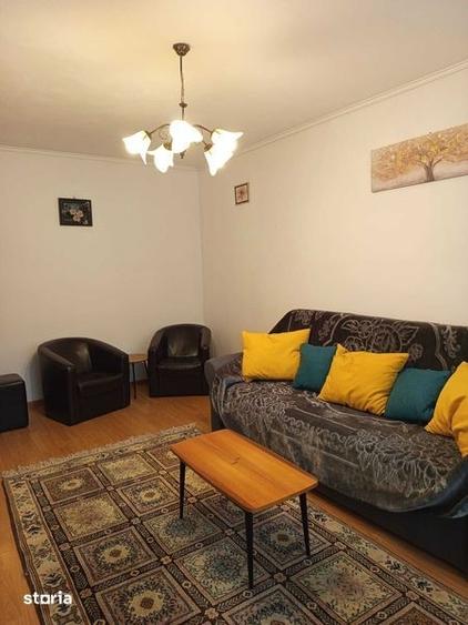 Apartament cu 3 camere, mobilat în Berceni