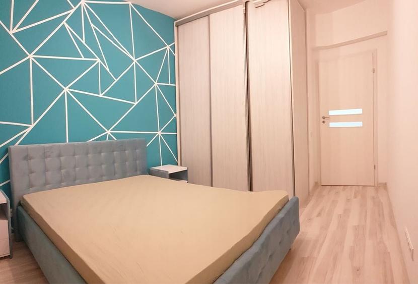 Apartament cu 2 camere decomandat în Berceni
