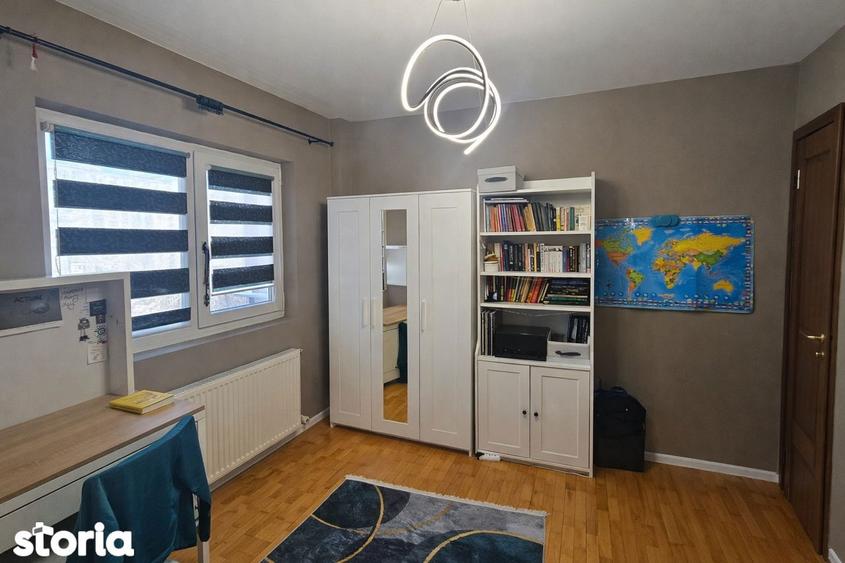 Apartament cu 3 camere decomandat, mobilat în Tineretului