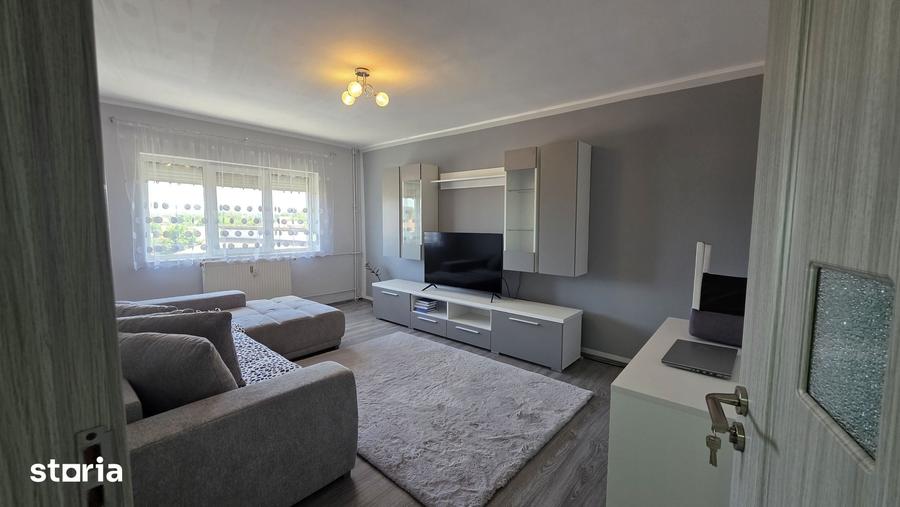 Apartament cu 3 camere în Cantemir