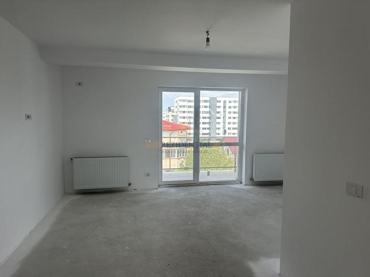 Apartament cu 2 camere decomandat în Berceni