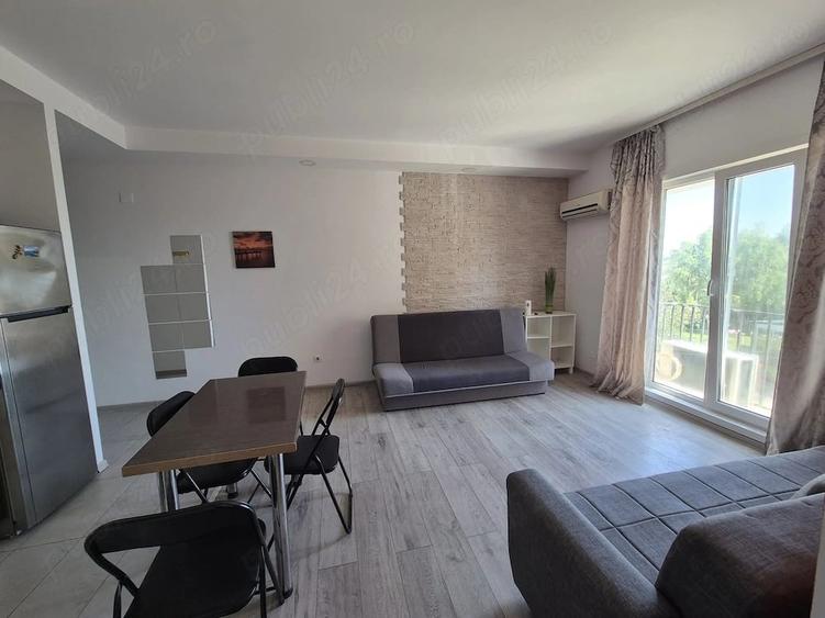 Apartament cu 2 camere semidecomandat în Ștefăneștii de Jos