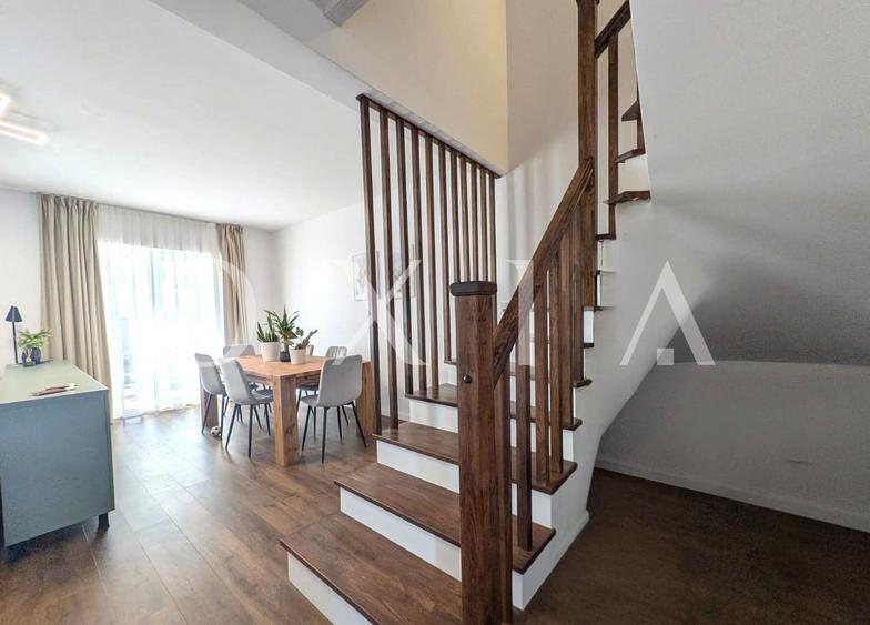 Duplex cu 4 camere cu Canalizare în Giroc