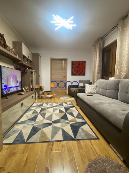 Apartament cu 2 camere semidecomandat, mobilat în Central
