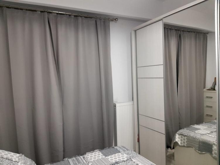 Apartament cu 2 camere semidecomandat, mobilat în Uverturii
