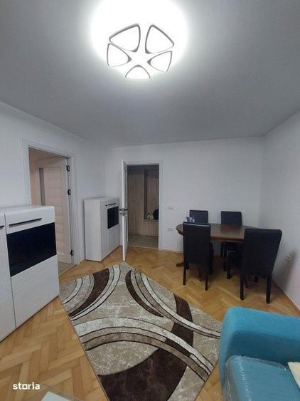 Apartament cu 2 camere decomandat, mobilat în Central
