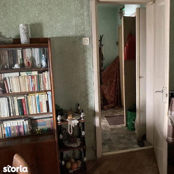 Apartament cu 2 camere semidecomandat în Brazda lui Novac