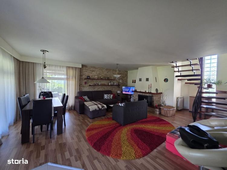 Casă cu 4 camere în Bălata