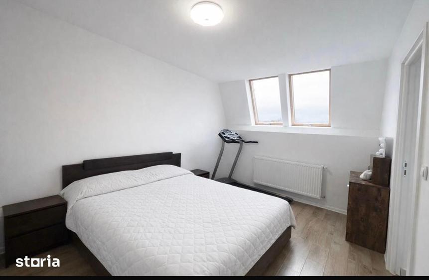 Apartament cu 4 camere decomandat în Rogerius